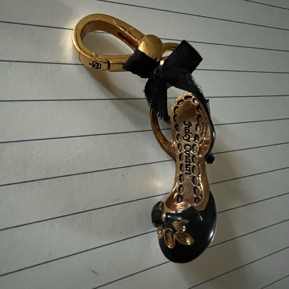 Juicy charm 👠 - Picture 3 of 3